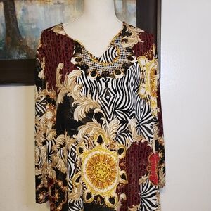 Beautiful Allison Daley Top